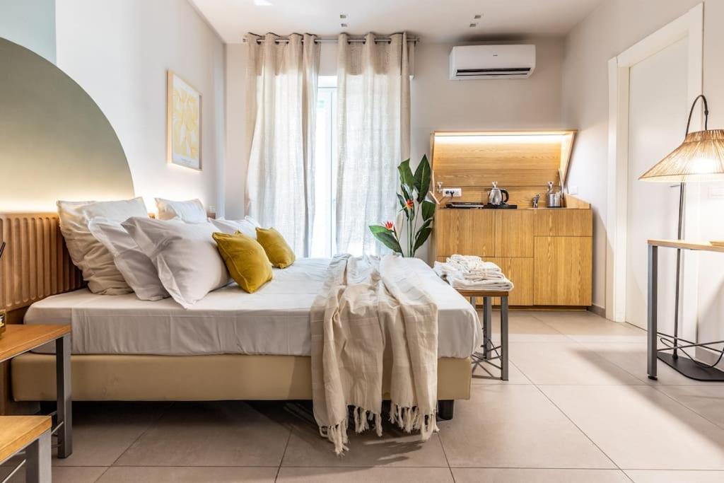 Dafne Room Un'Oasi Romana Per Coppie Exterior foto