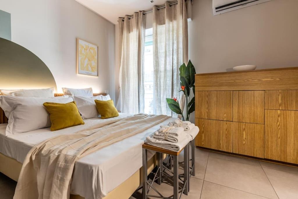Dafne Room Un'Oasi Romana Per Coppie Exterior foto